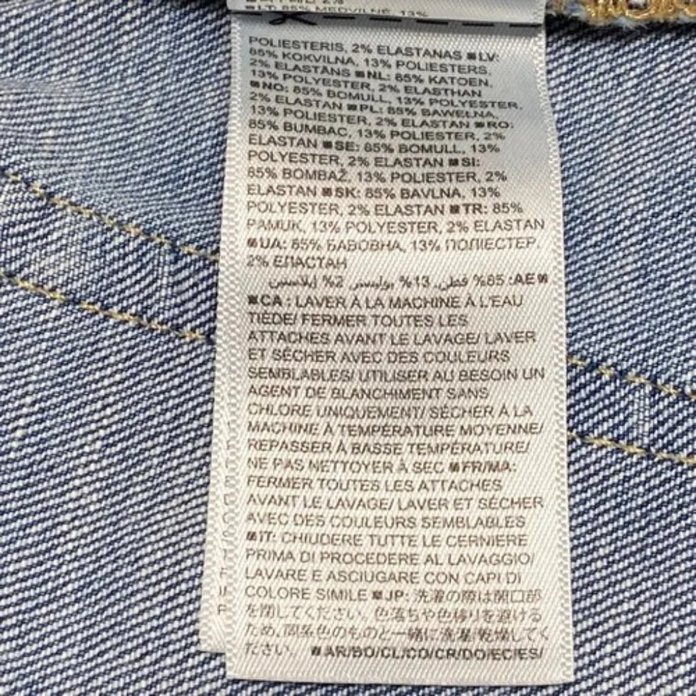 Gap Denim Jeans Women's 27/4 Classic Straight‎ Medium Wash Stretch Mid Rise NWT